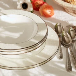 Lenox Opal Innocence™ 5-Piece Place Setting - Elegant Flatware for Every Occasion 11 Lenox Opal Innocence™ 5-Piece Place Setting - Elegant Flatware for Every Occasion -lenox Sales Store 6140990 890691 785121 894252 LNP S23 FEA 10 5b07263d d6b9 42a0 96c8 279665532a80