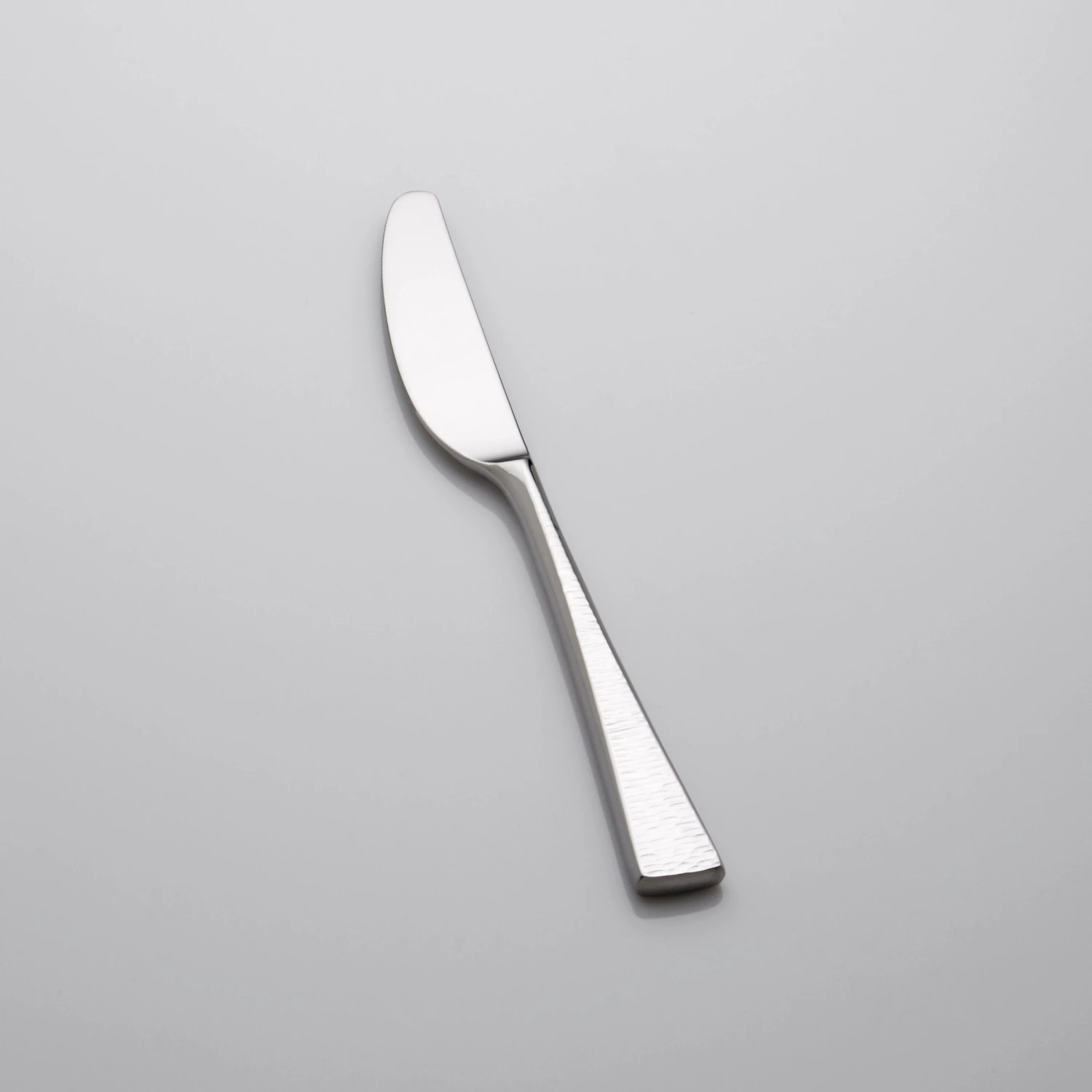 Gorham Biscayne Knife - Premium Flatware for Elegant Dining 3 Gorham Biscayne Knife - Premium Flatware for Elegant Dining