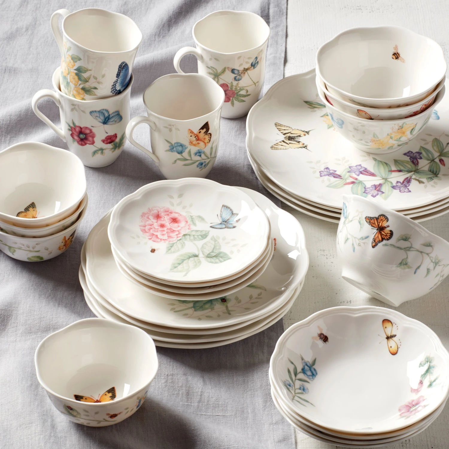 Lenox Butterfly Meadow 28-Piece Dinnerware Set - Elegant & Durable Dinnerware for Everyday Use 9 Lenox Butterfly Meadow 28-Piece Dinnerware Set - Elegant & Durable Dinnerware for Everyday Use - Image 7