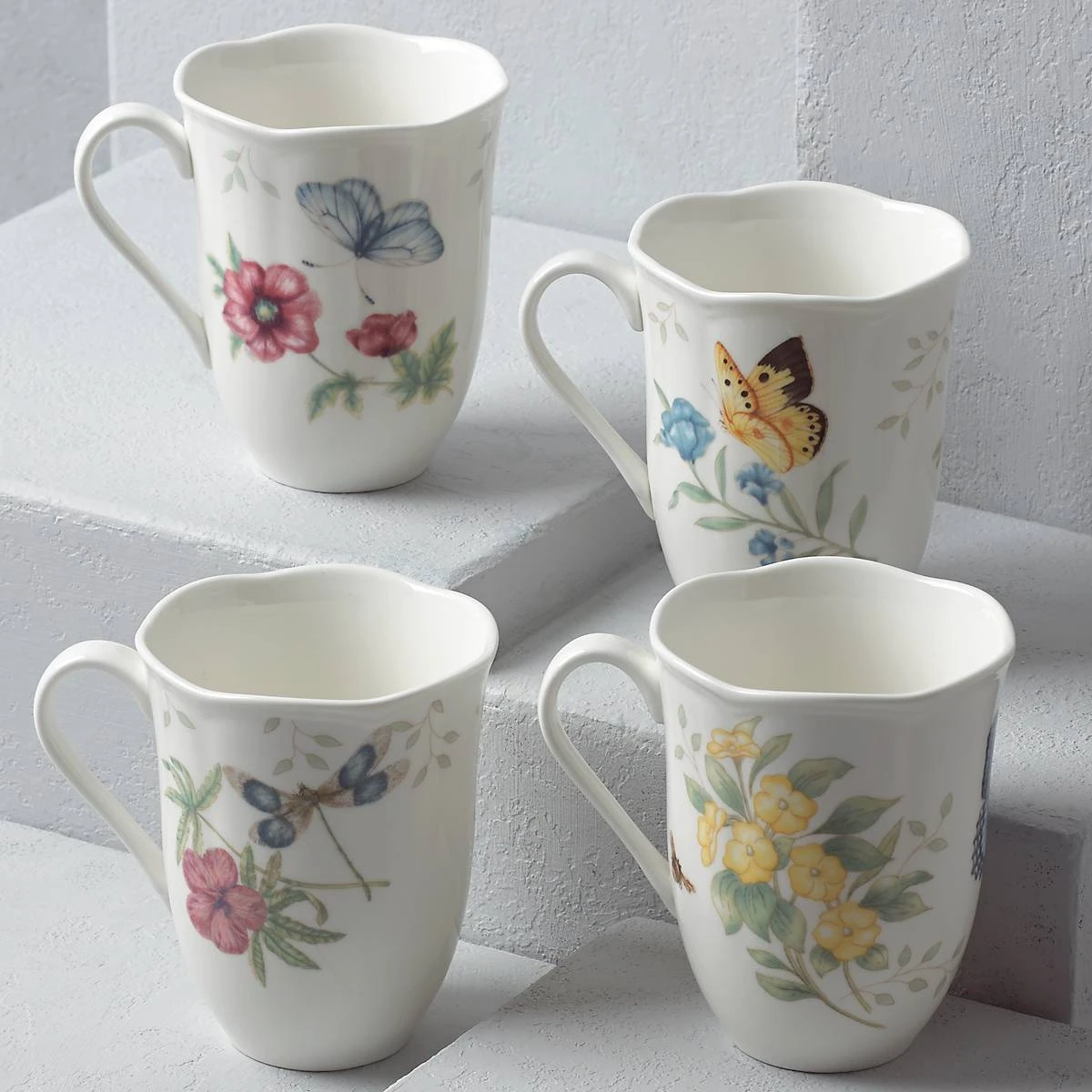 Lenox Butterfly Meadow 28-Piece Dinnerware Set - Elegant & Durable Dinnerware for Everyday Use 14 Lenox Butterfly Meadow 28-Piece Dinnerware Set - Elegant & Durable Dinnerware for Everyday Use - Image 12