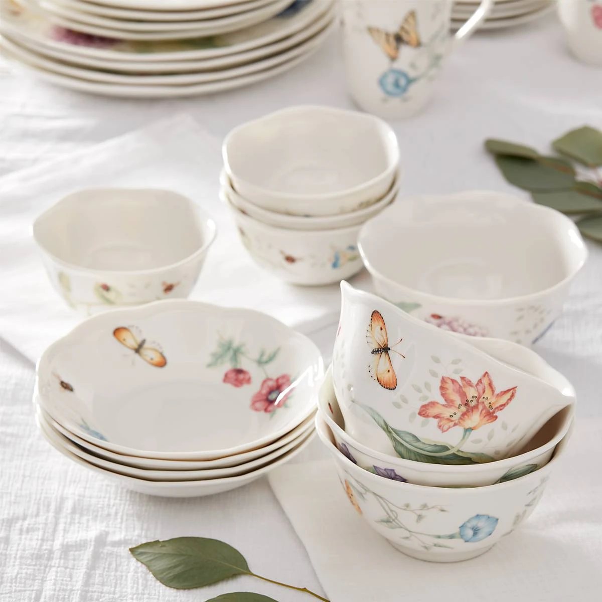 Lenox Butterfly Meadow 28-Piece Dinnerware Set - Elegant & Durable Dinnerware for Everyday Use 11 Lenox Butterfly Meadow 28-Piece Dinnerware Set - Elegant & Durable Dinnerware for Everyday Use - Image 9
