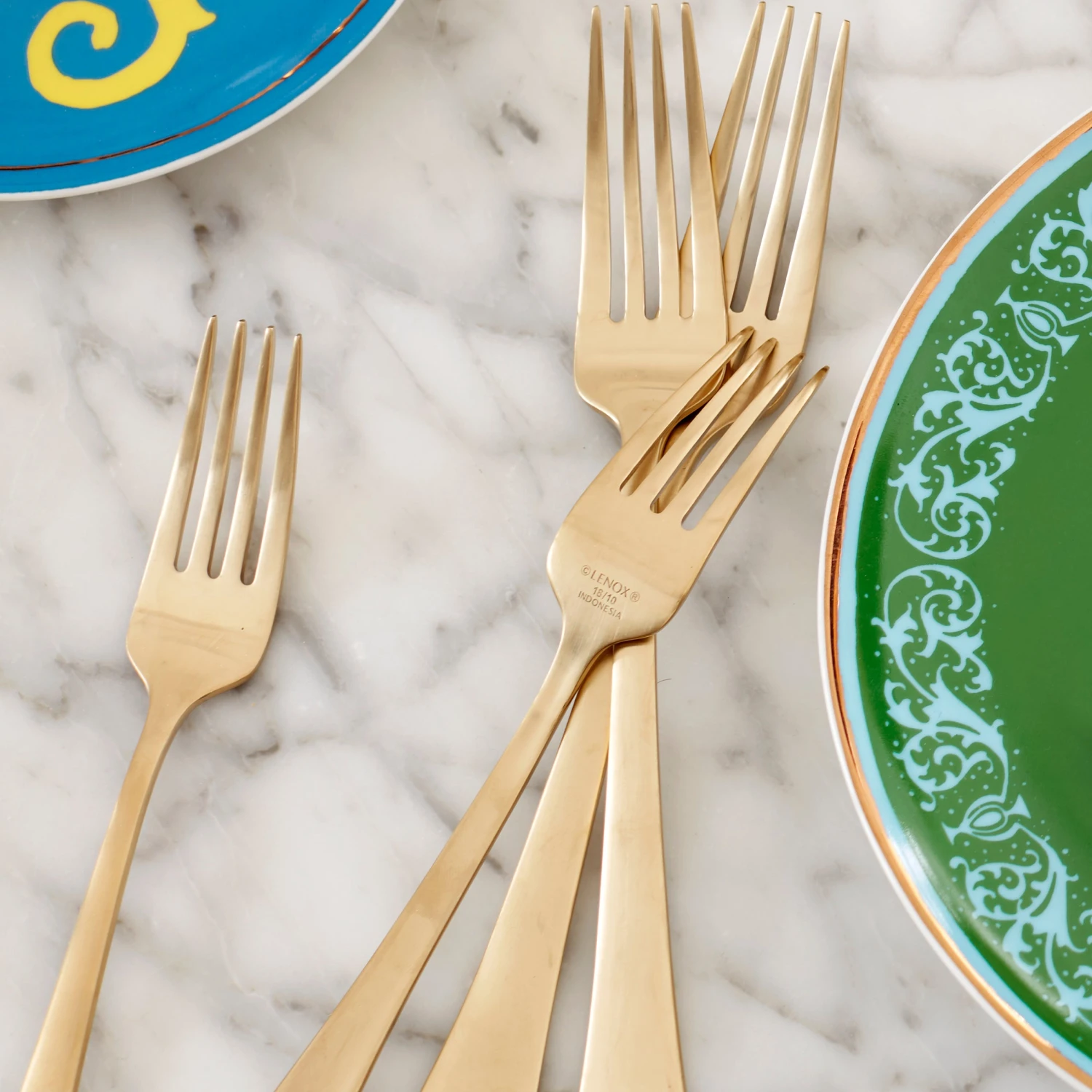 Lenox Portola Gold 20-Piece Flatware Set - Elegant Stainless Steel Cutlery 17 Lenox Portola Gold 20-Piece Flatware Set - Elegant Stainless Steel Cutlery - Image 15