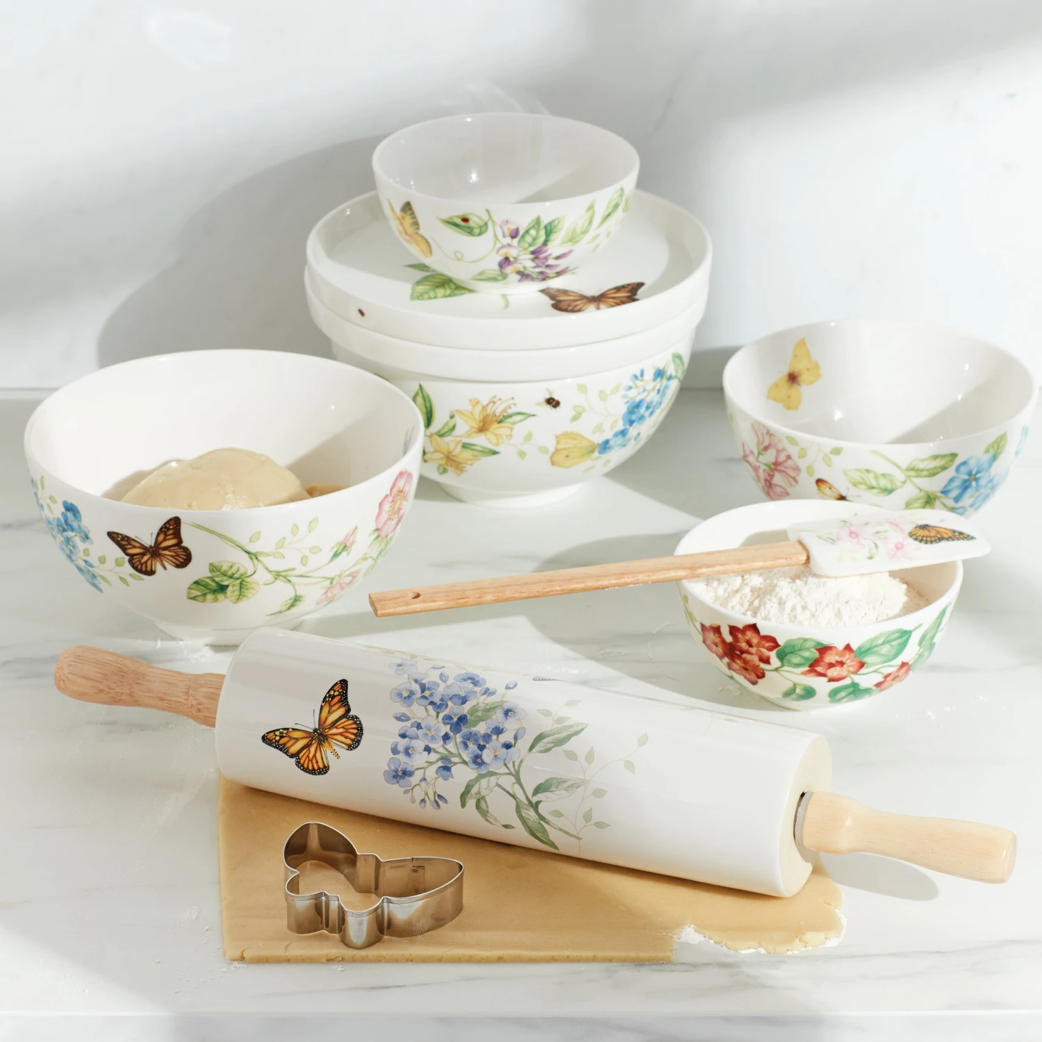 Lenox Butterfly Meadow Spatula & Cookie Cutter Set - Elegant Kitchen Tools 4 Lenox Butterfly Meadow Spatula & Cookie Cutter Set - Elegant Kitchen Tools - Image 2