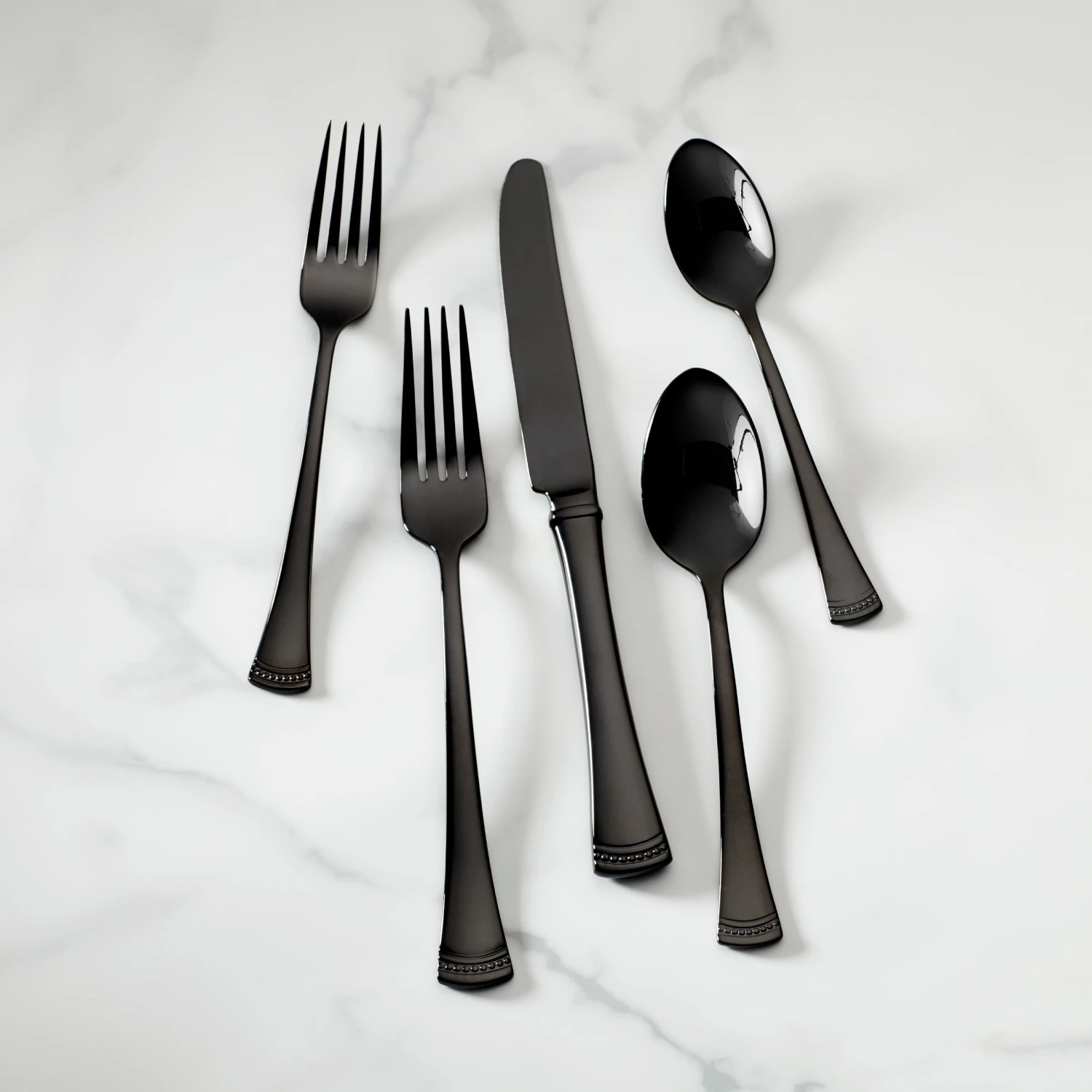 Lenox Portola Black 20-Piece Flatware Set - Elegant Stainless Steel Flatware for Everyday Dining 2 Lenox Portola Black 20-Piece Flatware Set - Elegant Stainless Steel Flatware for Everyday Dining