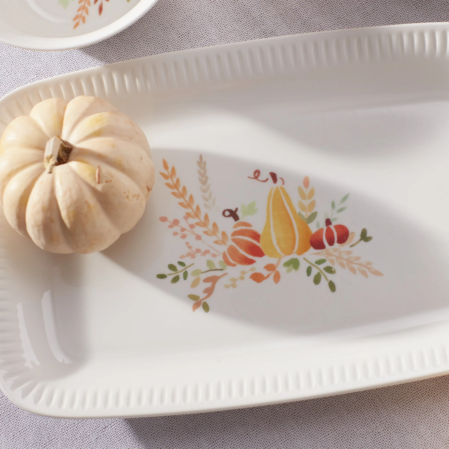Lenox Profile Harvest Rectangular Platter – Elegant Dinnerware for Any Occasion 5 Lenox Profile Harvest Rectangular Platter – Elegant Dinnerware for Any Occasion - Image 3
