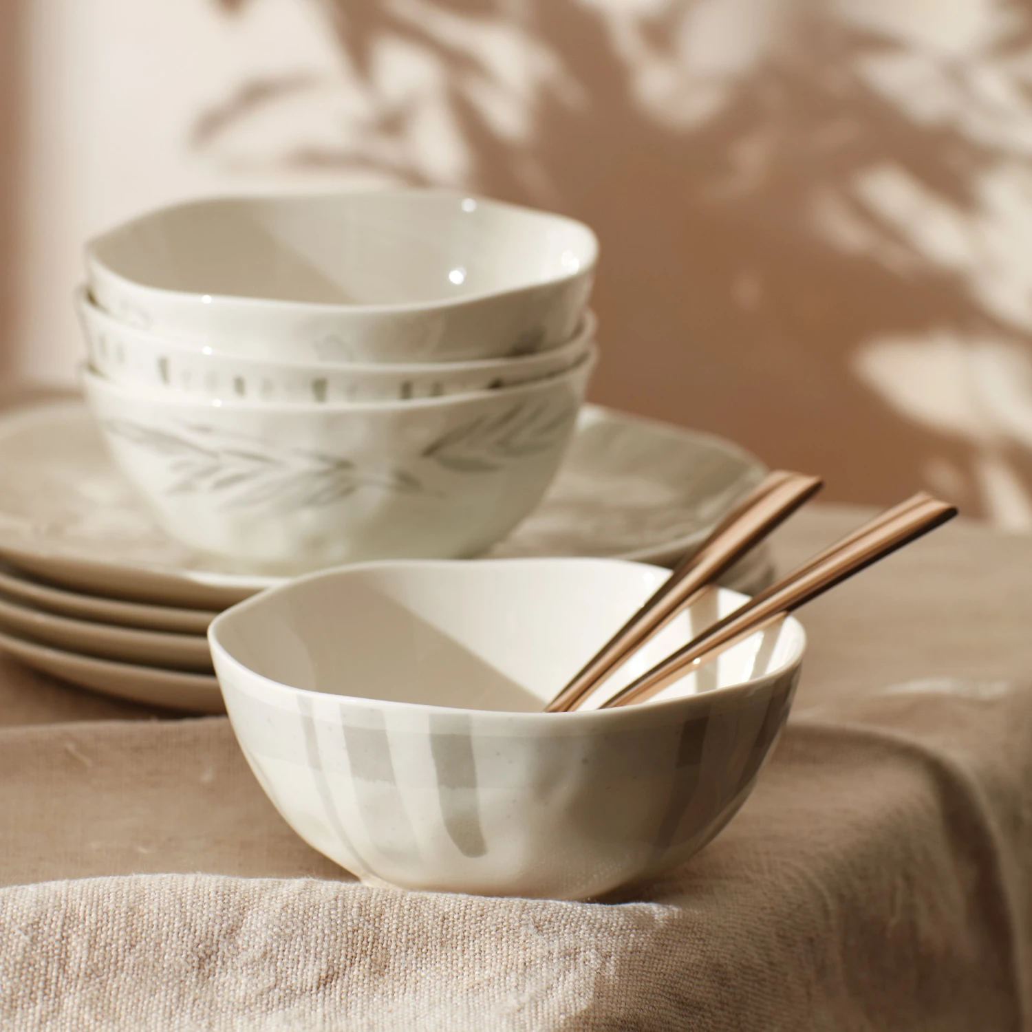 Lenox Oyster Bay Assorted All-Purpose Bowls, Set of 4 - Elegant Dinnerware for Everyday Use 4 Lenox Oyster Bay Assorted All-Purpose Bowls, Set of 4 - Elegant Dinnerware for Everyday Use - Image 2