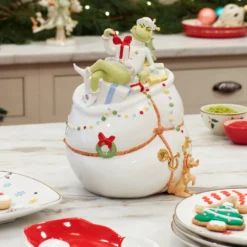 Lenox Merry Grinchmas Cookie Jar - Festive Kitchen Decor 9 Lenox Merry Grinchmas Cookie Jar - Festive Kitchen Decor -lenox Sales Store 894169 LHOL 22 FEA 1 LK